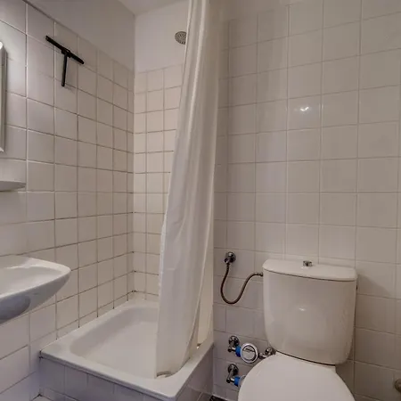 - Haus H, App 0h0910
