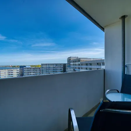 - Haus H, App 0h0910 海利根港